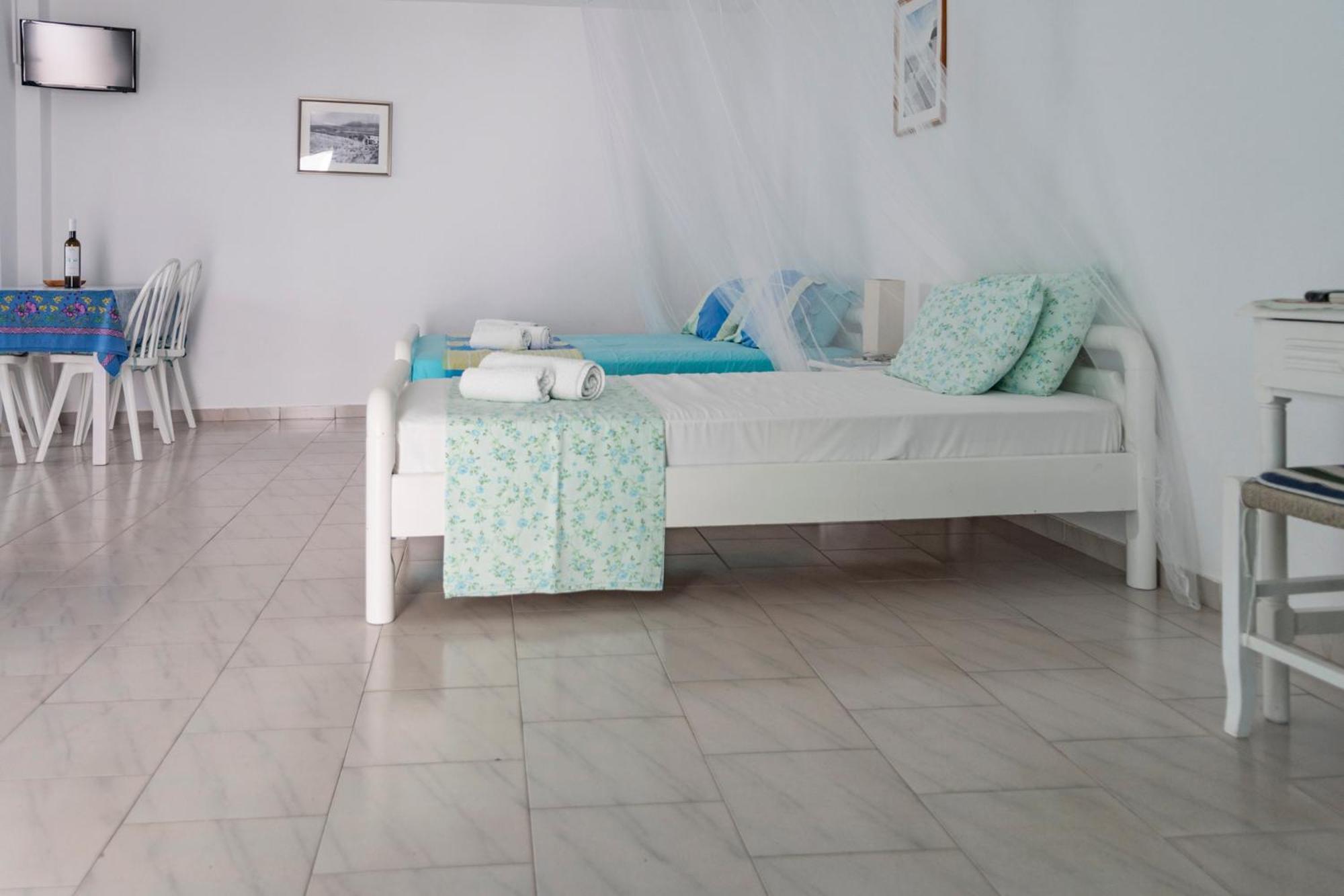 Paroscarmel Studio-Apartment Логарас Екстер'єр фото