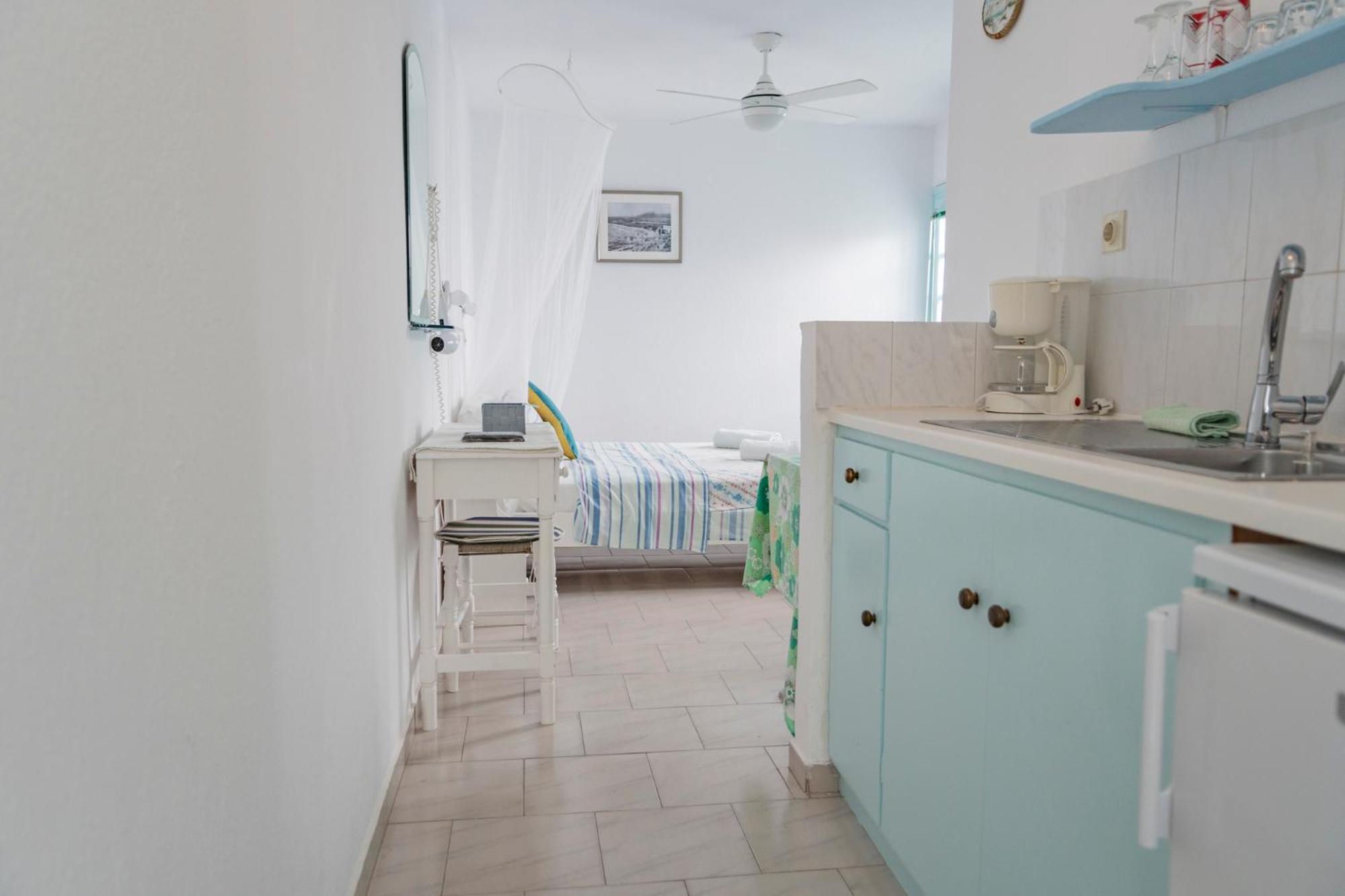 Paroscarmel Studio-Apartment Логарас Екстер'єр фото